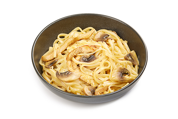 Фото 2-8 Удон с курицей и грибами в сливочно-остром соусе